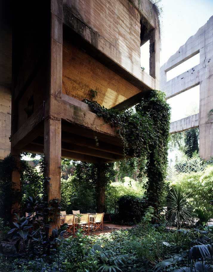 Abandoned Cement Factory Becomes World’s Most Mind-Blowing Home And Studio