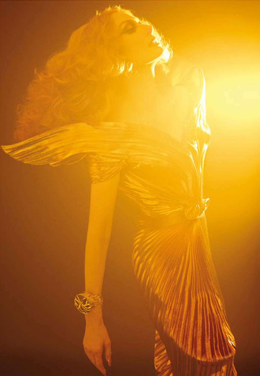 TildaCandy2 TildaCandy2 The WOW Files: Glamazon Tilda Swinton Stars In Candy Magazines Mindblowing Summer 2012 Issue