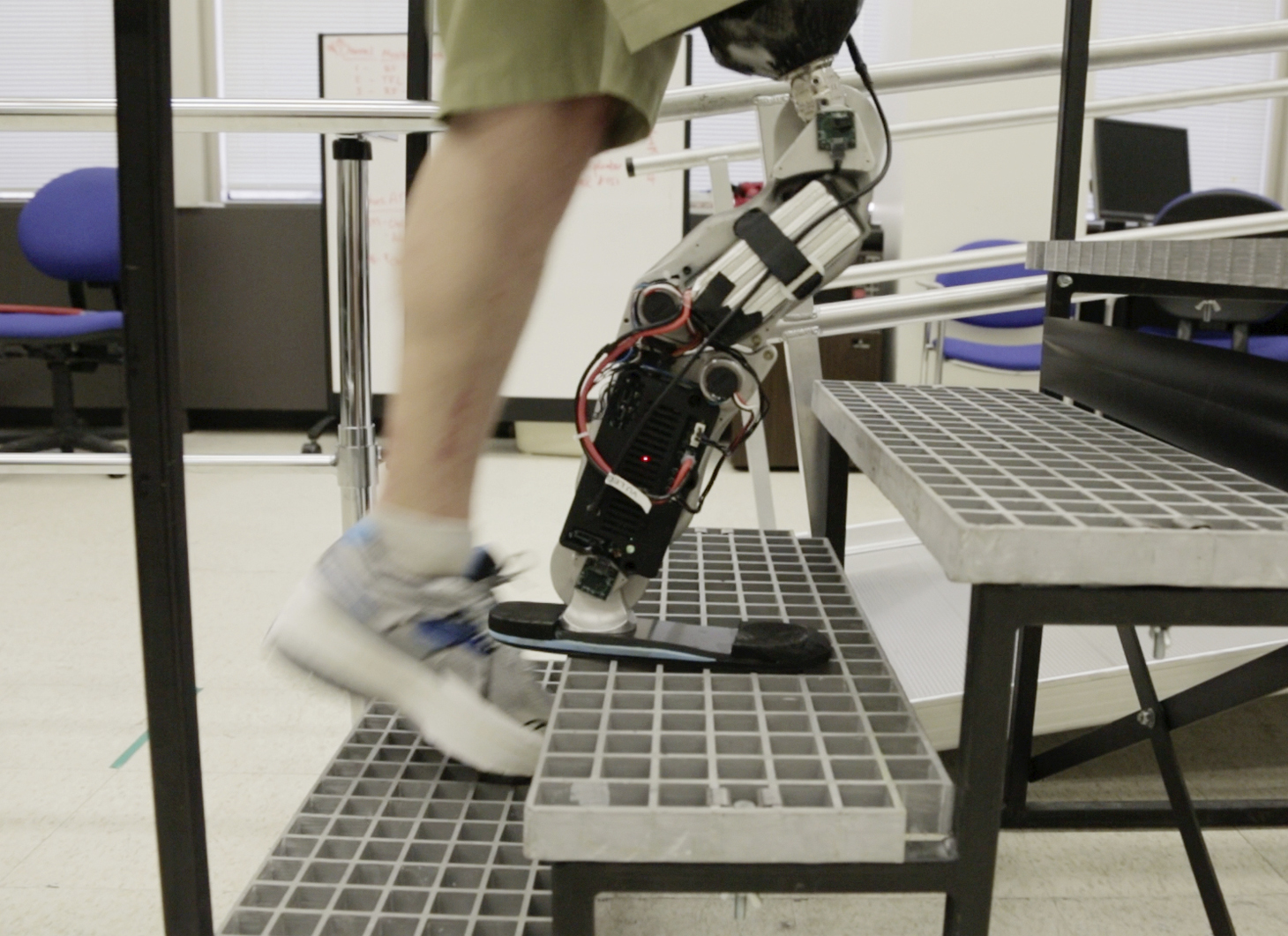 leg robotic brainwave controlled