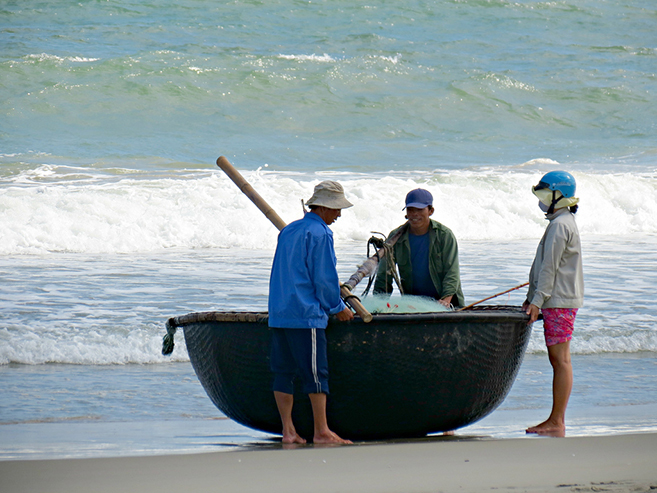 The spinning round bamboo boats of Vietnam