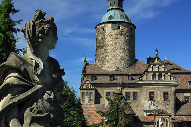 College of Wizardry in Poland Castle just like Hogwarts in Harry Potter