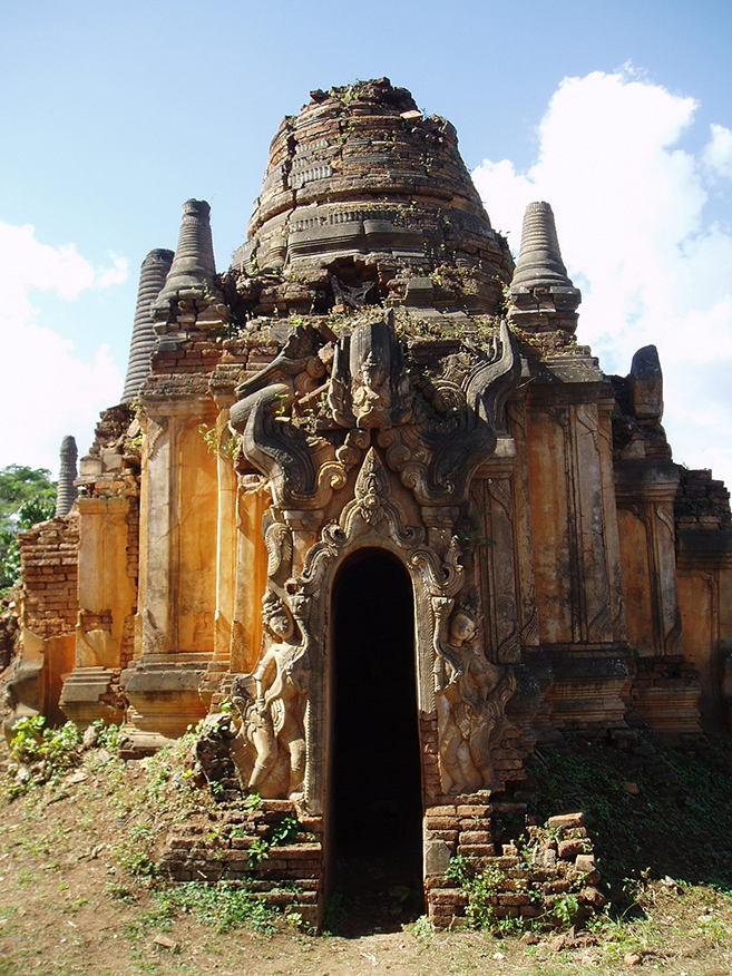 Myanmar's Abandoned Pagoda Forest Of Nyaung Ohak and Shwe Inn Thein