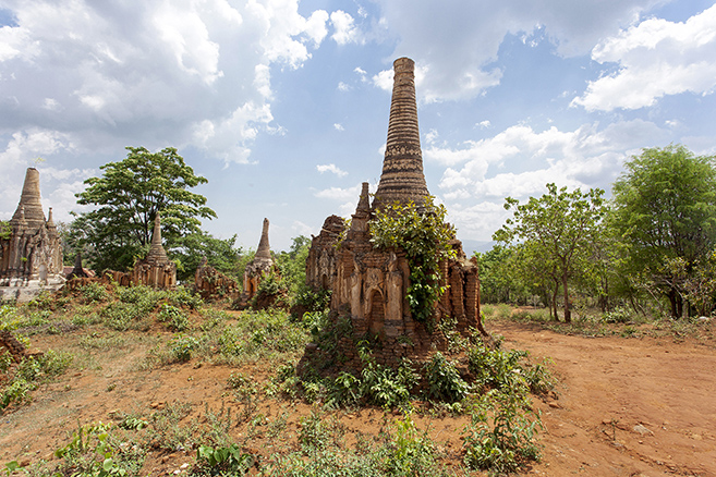 Myanmar's Abandoned Pagoda Forest Of Nyaung Ohak and Shwe Inn Thein