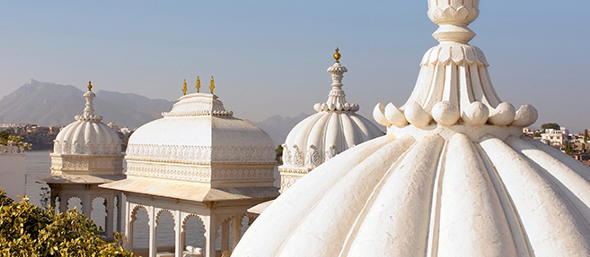 The Taj Lake Palace on Lake Pichola looking out over Udaipur, India