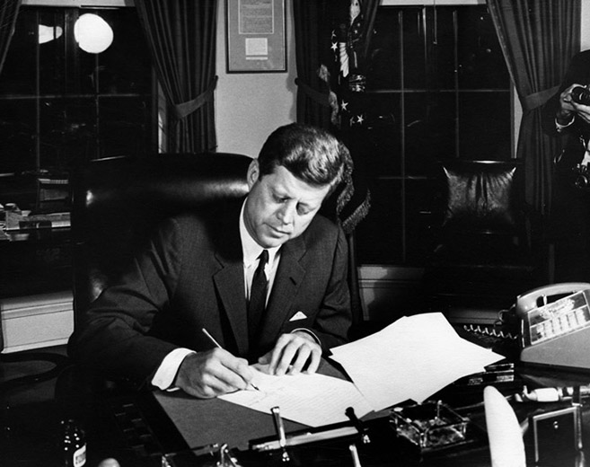 The Astonishing History of the President's Oval Office Resolute Desk